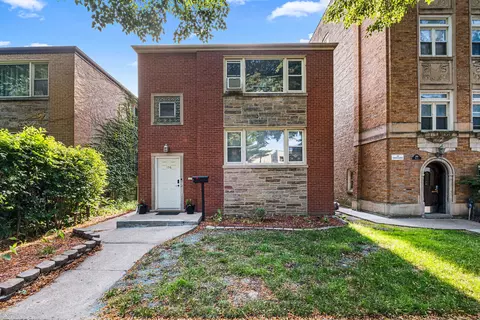 136 Callan Ave, Evanston, IL 60202