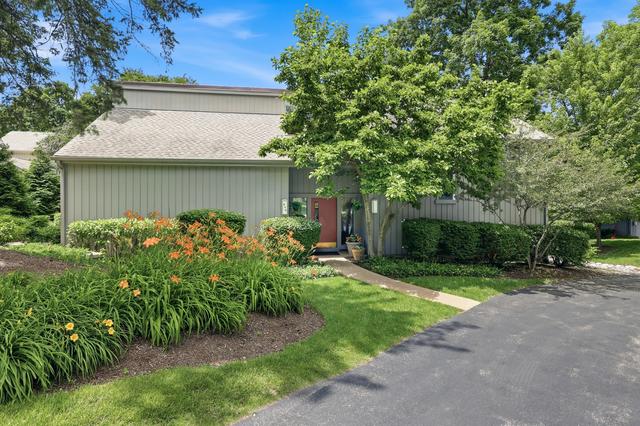 640 Old Barn Rd #C, Lake Barrington, IL 60010