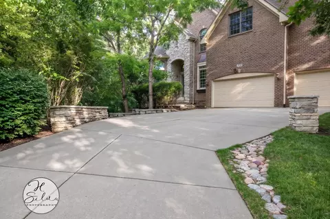426 S Hale St, Palatine, IL 60067
