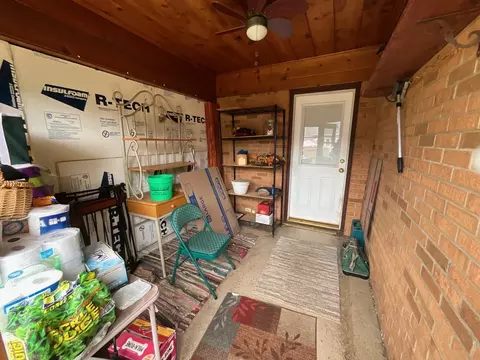 852 Carr St, Elgin, IL 60123 photo 25