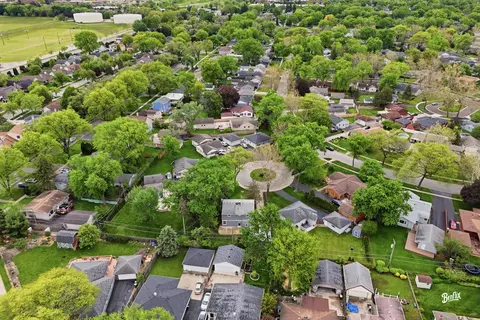 View/Area - 2002 Hawk Ct, Rolling Meadows, IL 60008 photo 1 of 1
