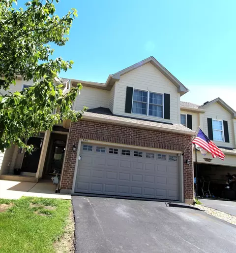 5411 Cobblers Xing, Mchenry, IL 60050 photo 1