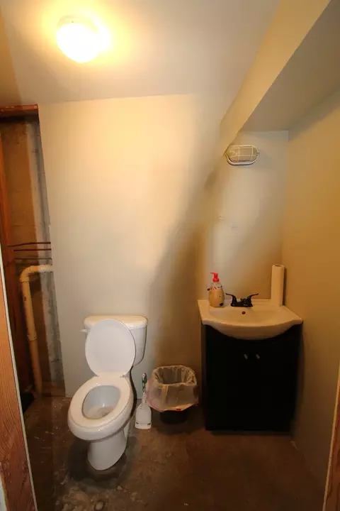 5411 Cobblers Xing, Mchenry, IL 60050 photo 22