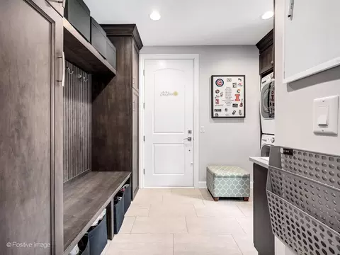 Other - 148 Hawkins Cir, Wheaton, IL 60189 photo 5 of 7