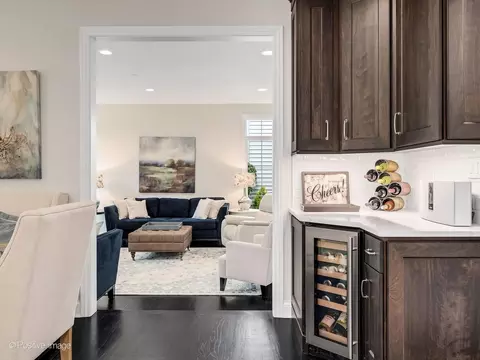 Other - 148 Hawkins Cir, Wheaton, IL 60189 photo 2 of 7