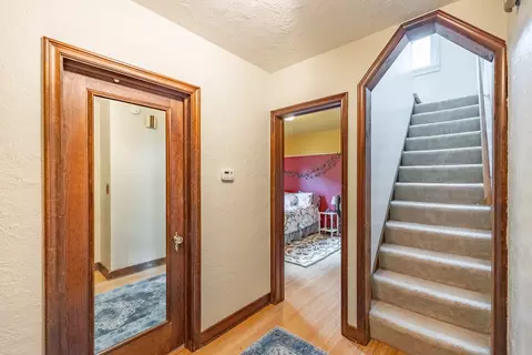 725 Augusta Ave, Elgin, IL 60120 photo 23