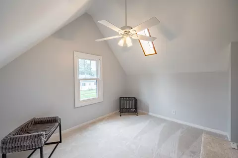 725 Augusta Ave, Elgin, IL 60120 photo 28