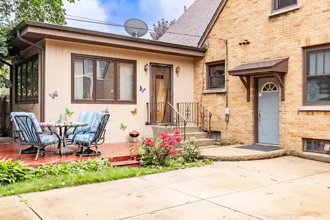 725 Augusta Ave, Elgin, IL 60120 photo 36