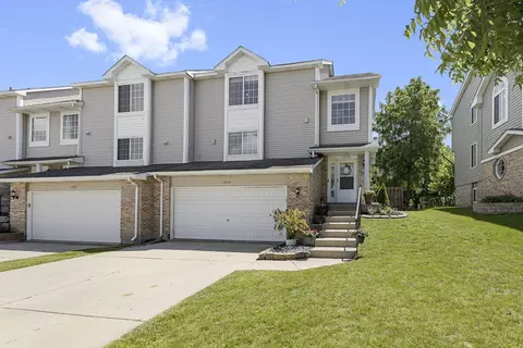 1273 Karyn Ln, Grayslake, IL 60030