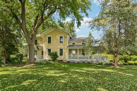 2071 Jericho Rd, Aurora, IL 60506