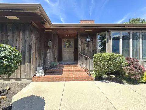 Exterior - 505 E Charles St, Ashkum, IL 60911 photo 1 of 6