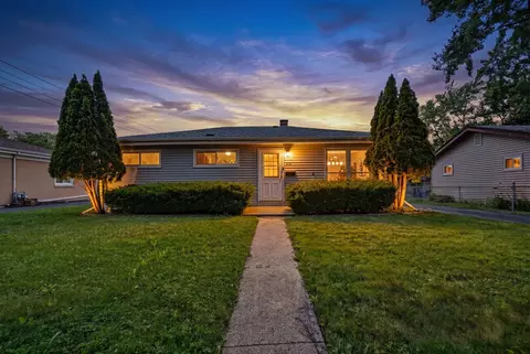 714 N 2nd Ave, Villa Park, IL 60181