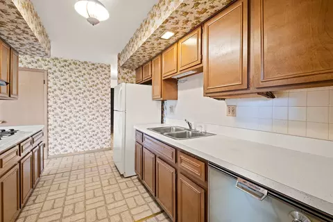 509 69th St, Darien, IL 60561 photo 10
