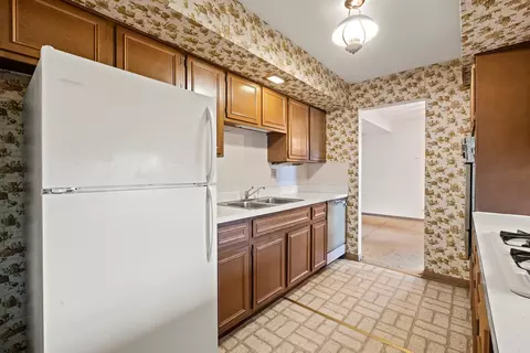 509 69th St, Darien, IL 60561 photo 12