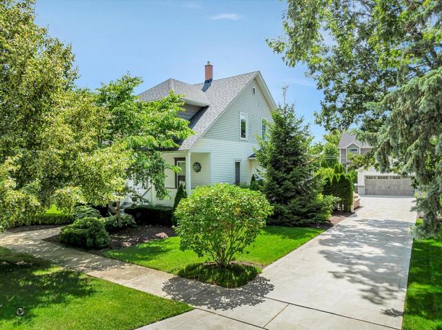 220 Hickory St, Frankfort, IL 60423