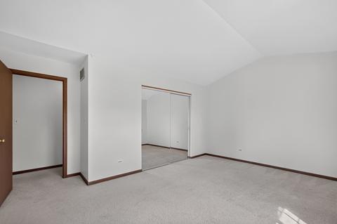 Bedroom - 1093 Brighton Dr, Carol Stream, IL 60188 photo 6 of 8