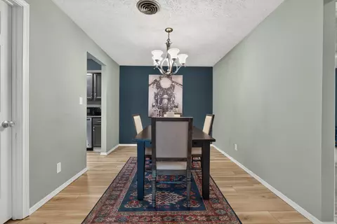 1111 E Jefferson St #9, Bloomington, IL 61701 photo 8