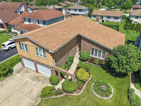View/Area - 1133 N Thatcher Ln, Addison, IL 60101 photo 1 of 3