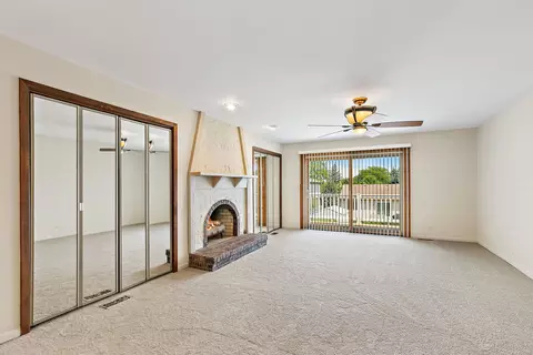 Living - 1133 N Thatcher Ln, Addison, IL 60101 photo 12 of 12