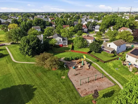 2054 Winding Lakes Dr, Plainfield, IL 60586 photo 23