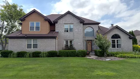 21203 Old North Church Rd, Frankfort, IL 60423