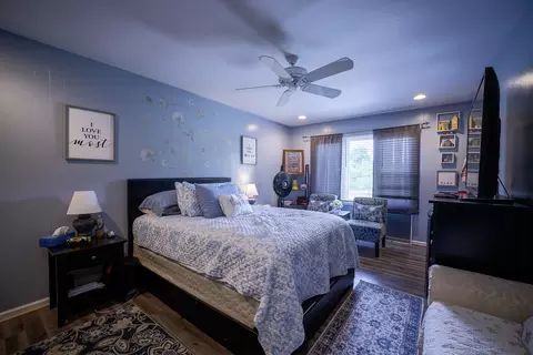Bedroom - 2904 Scott Ave, Mchenry, IL 60050 photo 2 of 4