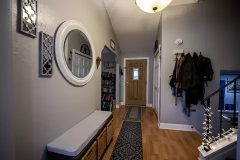 Entry Way - 2904 Scott Ave, Mchenry, IL 60050 photo 1 of 2