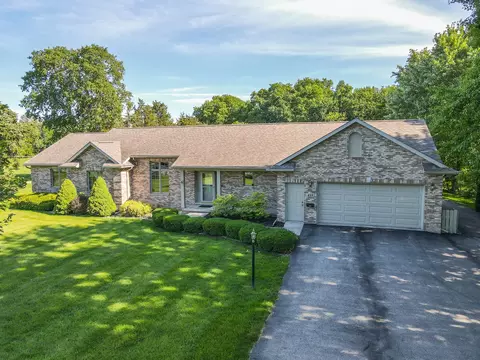 415 E Southmor Rd, Morris, IL 60450