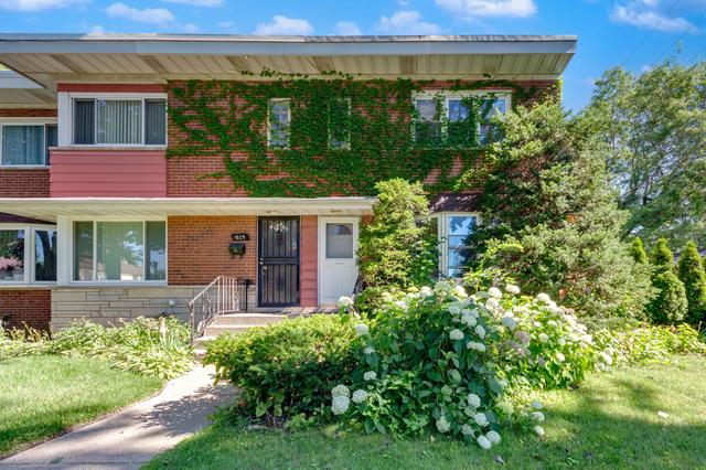 1823 Dobson St, Evanston, IL 60202