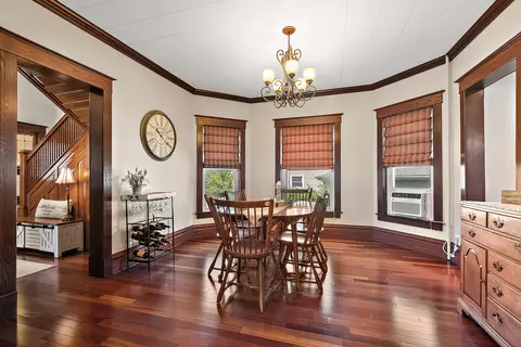 Dining - 270 E North St, Manhattan, IL 60442 photo 1 of 3