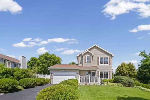 1006 Lindsay St, Joliet, IL 60431
