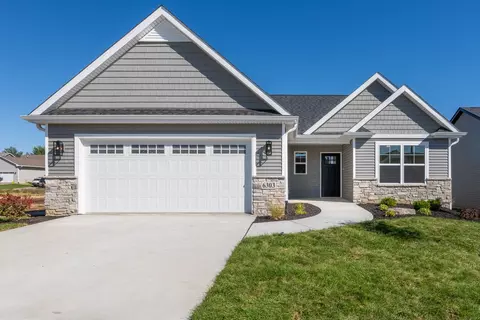 6303 College Ave, Davenport, IA 52807