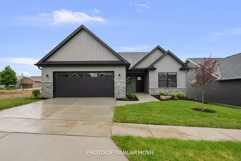 6303 College Ave, Davenport, IA 52807