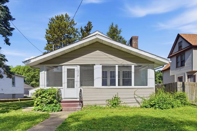 1318 44th St, Rock Island, IL 61201
