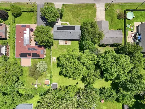 View/Area - 850 Austin Ave, Aurora, IL 60505 photo 2 of 5