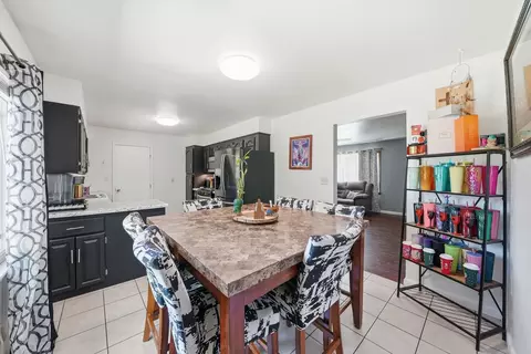 Other - 850 Austin Ave, Aurora, IL 60505 photo 3 of 8