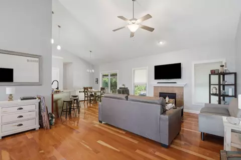 5505 38th Ave, Moline, IL 61265 photo 6