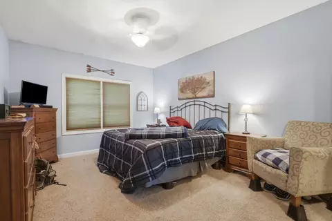5505 38th Ave, Moline, IL 61265 photo 17