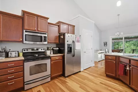 5505 38th Ave, Moline, IL 61265 photo 10