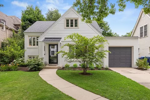3929 Grove Ave, Western Springs, IL 60558