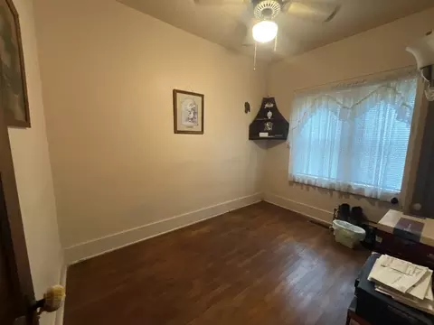 Bedroom - 990 N 1875 St, Saint Peter, IL 62880 photo 2 of 2