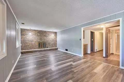 Living - 385 E 162nd St, Harvey, IL 60426 photo 4 of 5