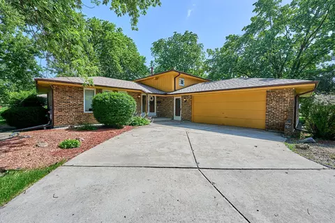 Exterior - 385 E 162nd St, Harvey, IL 60426 photo 1 of 4