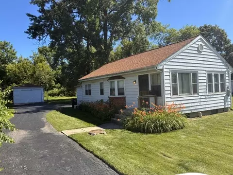 1822 Terrace Rd, Homewood, IL 60430