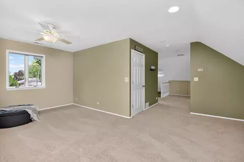 Bedroom - 700 E Turner Ave, Roselle, IL 60172 photo 4 of 6