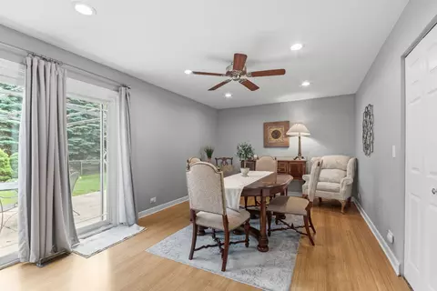 Dining - 458 Nantucket Rd, Naperville, IL 60565 photo 1 of 2