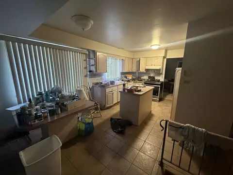 Kitchen - 857 Academy Ave, Matteson, IL 60443 photo 1 of 1