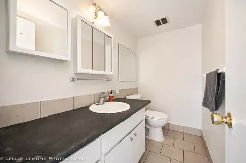 Bath - 244 E Bailey Rd #J, Naperville, IL 60565 photo 2 of 2