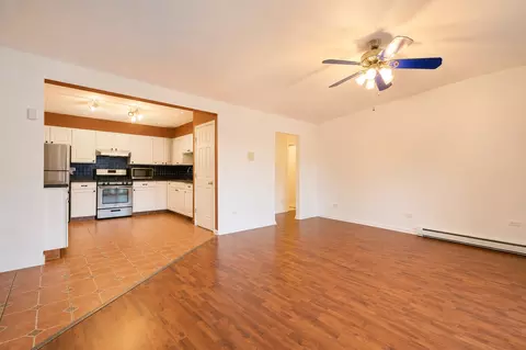 Living - 244 E Bailey Rd #J, Naperville, IL 60565 photo 2 of 3