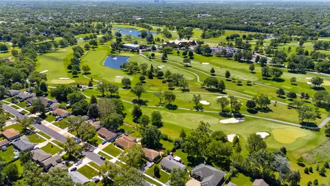 View/Area - 375 Juniper Tree Ct, Hoffman Estates, IL 60169 photo 1 of 12